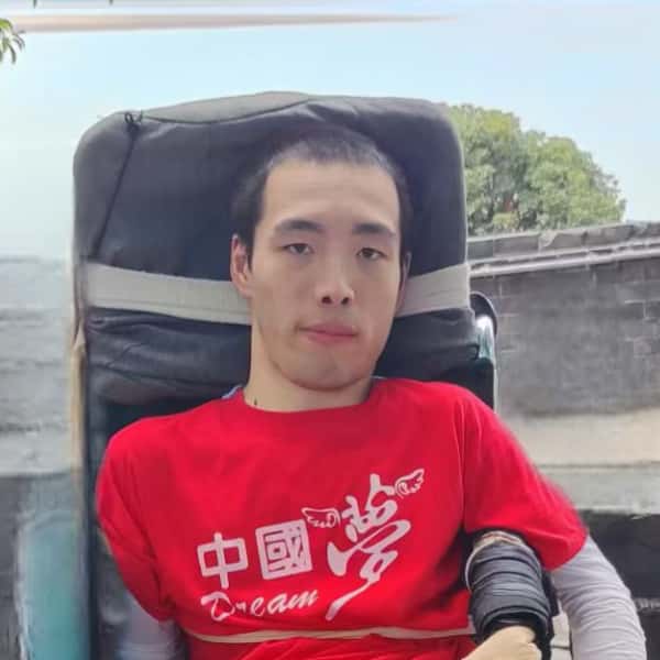 湖南30岁单身帅哥真诚找对象-抚顺征婚相亲网