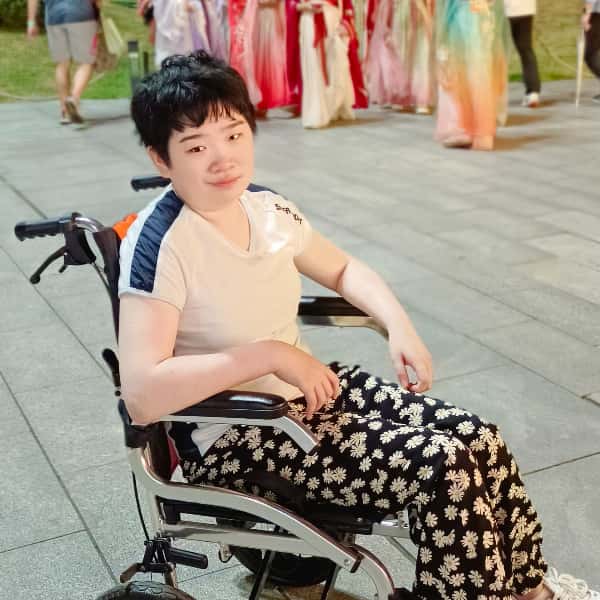 北京26岁单身美女真诚找对象-抚顺征婚相亲网